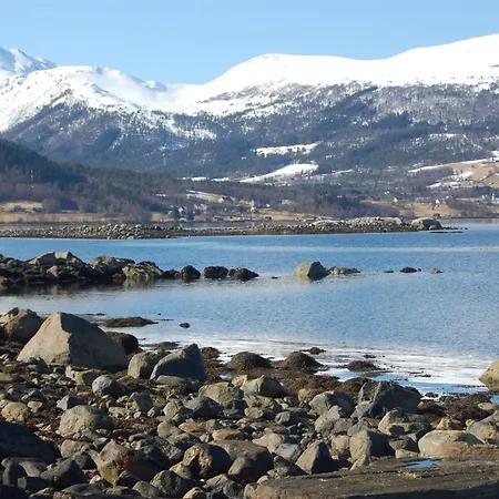 Casa vacanze Nede Ved Sjoen Inntil 6 Pers