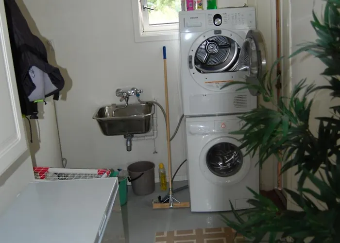 Nede Ved Sjoen Inntil 6 Pers Vakantiehuis *